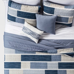 5 pc Blue Elliott Printed Color Block Quilt Set